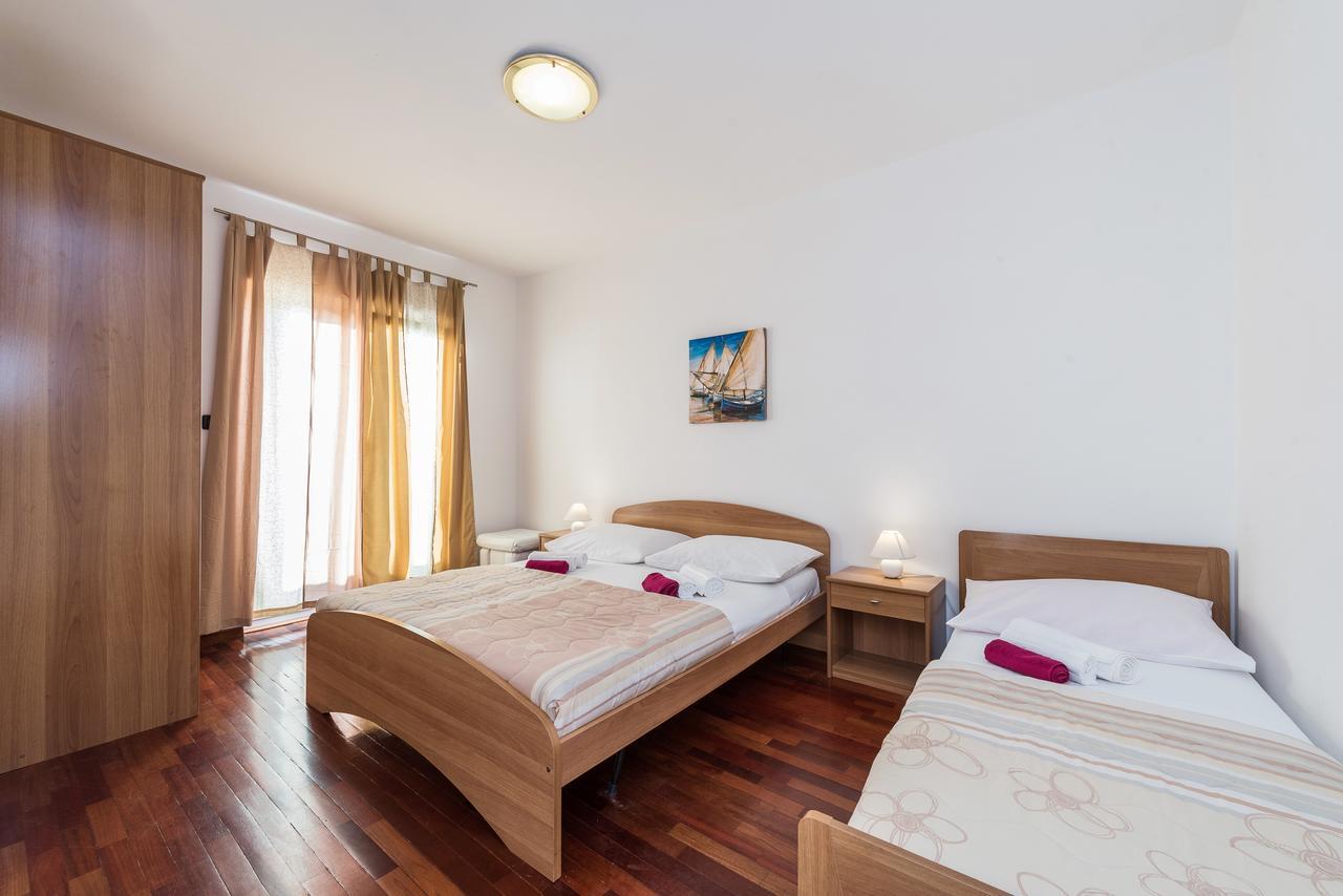 Villa Jurac Povljana Luaran gambar