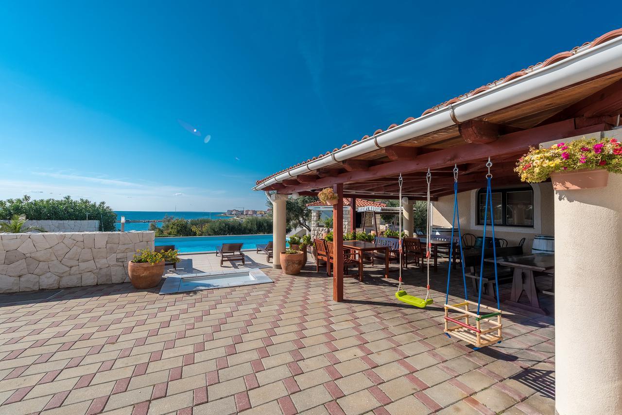Villa Jurac Povljana Luaran gambar
