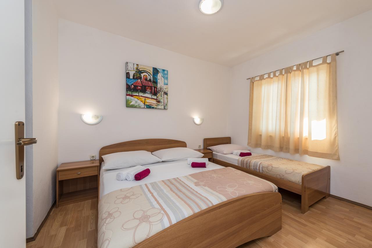 Villa Jurac Povljana Luaran gambar